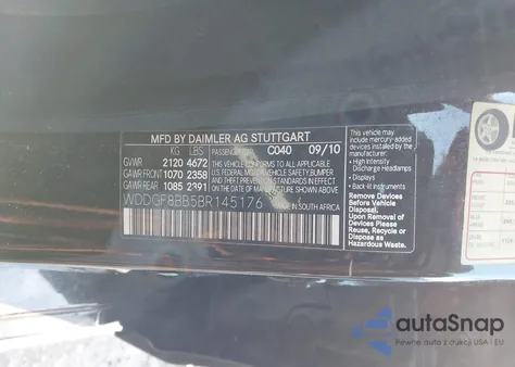 2011 Mercedes-Benz C 300 Luxury 4Matic/Sport 4Matic z USA, uszkodzony, nr VIN WDDGF8BB5BR145176